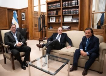 Sáenz se reunió con Francos para hablar de la continuidad de obras de infraestructura