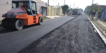 Continúan las obras de asfaltado en calles de la ciudad