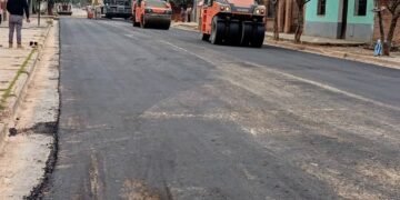 Sigue la obra de asfaltado en las calles de Orán