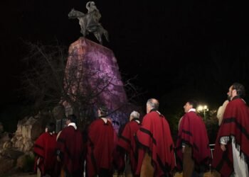 Guardia Bajo las Estrellas en Orán