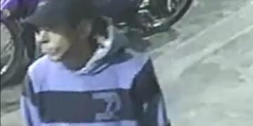 Video: Vecina denuncia públicamente a ladrón de un celular