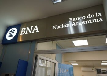 El gobierno anunció el cierre de 60 sucursales del Banco Nación