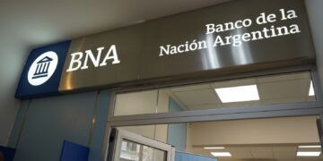 El gobierno anunció el cierre de 60 sucursales del Banco Nación