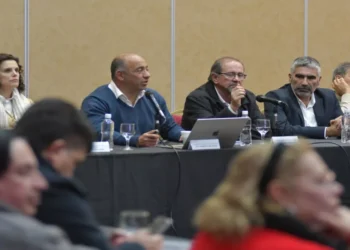 Sigue el diálogo salarial entre el gobierno provincial y los gremios