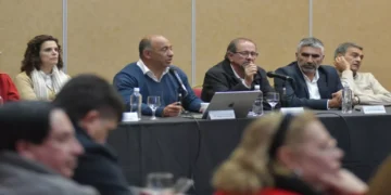 Sigue el diálogo salarial entre el gobierno provincial y los gremios