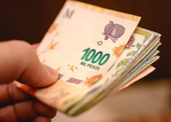 Intentó sobornar a la policía con $ 10 mil y terminó detenido