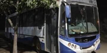 Recuperaron un colectivo robado en el Barrio Azucarero