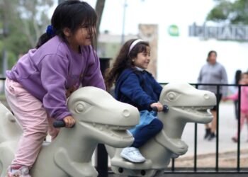 Quedaron habilitados los nuevos juegos infantiles en Plaza San Martín