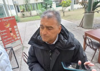 Ministro Mangione: “El médico de guardia que no trabaje se lo hecha”