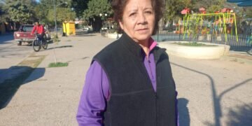 Desalojaron a los artesanos de la Plaza Pizarro