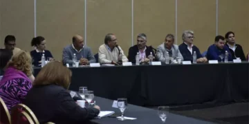 El gobierno ofreció un aumento del 9% a los gremios