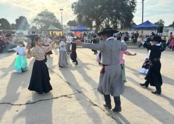 “Juglares en Agosto” arrancó en el B° 9 de Julio
