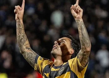 Boca goleó a Independiente Rivadavia y cortó su sequía histórica