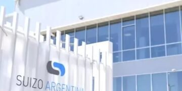 La droguería Suizo Argentina le reclama al Estado casi $4000 millones