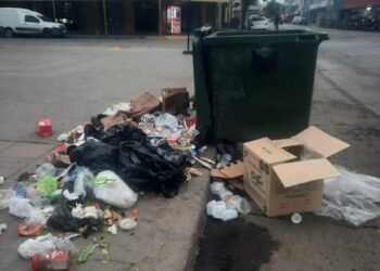 Basura, el problema de nunca acabar en Orán