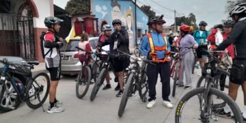 Parten los Biciperegrinos del Milagro de Orán