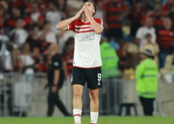 Estudiantes perdió con Flamengo pero la serie quedó abierta