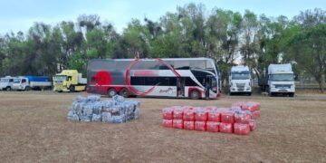 Gendarmería secuestro 11.796 prendas de vestir en un colectivo de tour de compras