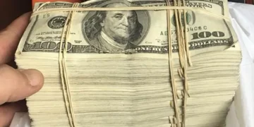 Allanaron propiedades de Diego Spagnuolo y hallaron 80 mil dólares sin declarar