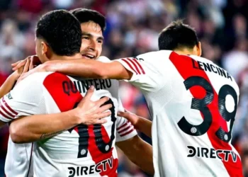 River le ganó a San Martín (SJ) y sigue puntero en su zona