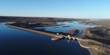 Milei habilitó la venta total de las cuatro hidroeléctricas creadas por el Estado