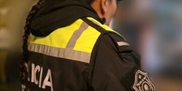 Tenía pedido de captura y fue detenida en Orán