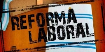 Reforma laboral de Milei: 12 horas de trabajo, parte del sueldo pagado con ticket canasta e indemnizaciones en cuotas