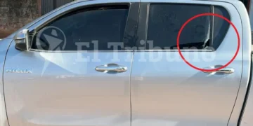 Denuncian que balearon la camioneta en la que viajaba Urtubey