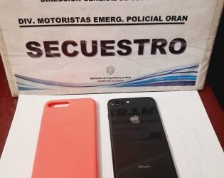 Motoristas recuperaron un celular robado en Orán
