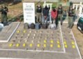 Gendarmes detienen a dos personas con 55 kilos de cocaína en una zona montuosa