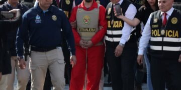 Con mameluco naranja y chaleco antibalas llegó a Argentina  Matías Ozorio, mano derecha de Pequeño J