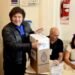 El presidente Javier Milei votó y no hizo declaraciones