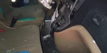 Nuevamente vandalizaron un vehículo de la Municipalidad de Orán