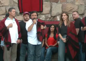 Sáenz: “El domingo llenemos las urnas de esperanza y de poncho salteño”