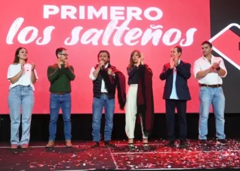 Sáenz felicitó a Milei y marcó un límite al diálogo: “Que no se perjudique a los salteños”