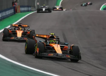 Lando Norris y Óscar Piastri fueron descalificados del GP de Las Vegas