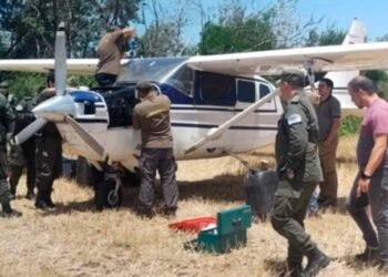 Hallaron otra avioneta narco abandonada en Santa Fe