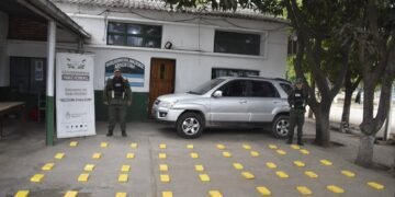 Traficaban 46 kilos de cocaína en un doble fondo de un vehículo