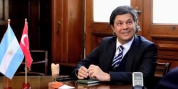 El Embajador de Turquía llega a Orán