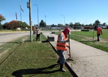 Continúa el operativo de limpieza en Orán
