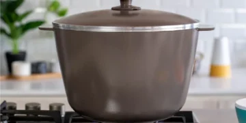 Essen despide 30 empleados y reemplaza producción por importación China