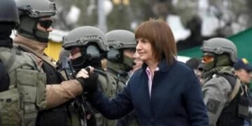 El Gobierno nacional crea la Policía Migratoria para reforzar las fronteras