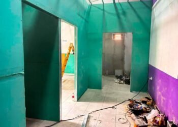 Se construyen los nuevos sanitarios en Casa de la Cultura