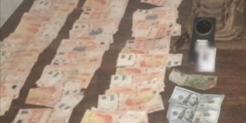 Una pareja fue detenida tras robar dinero de un camión estacionado