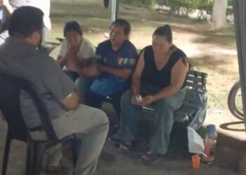 Hipólito Yrigoyen: Municipales despedidas en huelga de hambre