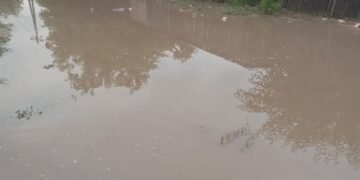 Vecinos del Barrio 4 de Junio se quejan del estado de las calles