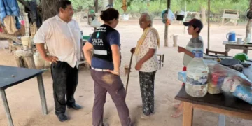 El Gobierno provincial reforzó las asistencias en Pichanal tras la crecida del río Bermejo