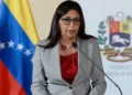 Delcy Rodríguez exigió una “prueba de vida” de Maduro y Cilia Flores