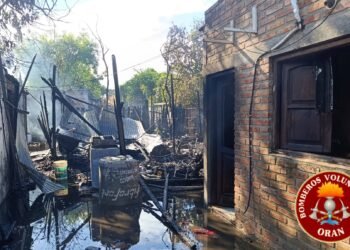 Se incendió una vivienda en el Barrio Balut