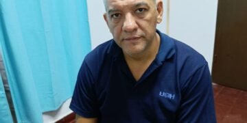 Dr. Acosta: “El bono se pagará por productividad y no lo cobrará la planta política”